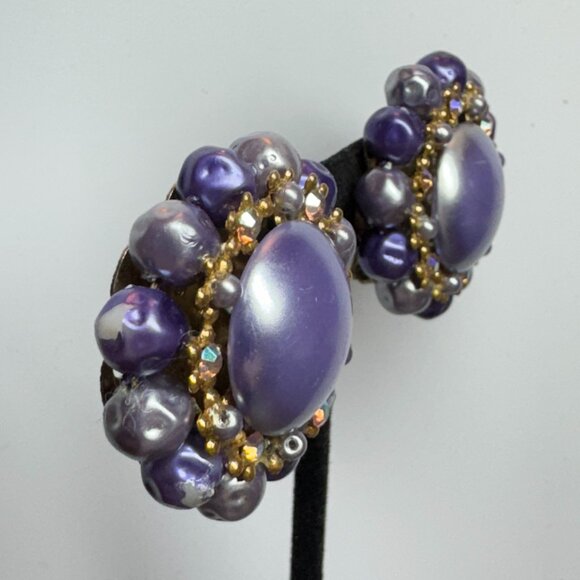 Vintage Large Clip-ons Gold Tone Earrings Lavender Purple and AB Glass Stones - Picture 2 of 6